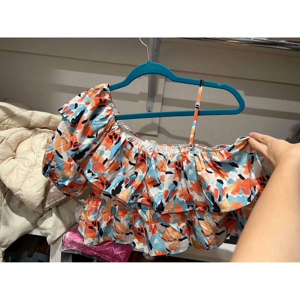 One shoulder ruffle top small